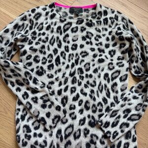 Charter Club 100% Cashmere Luxury Size Small Animal Print Sweater